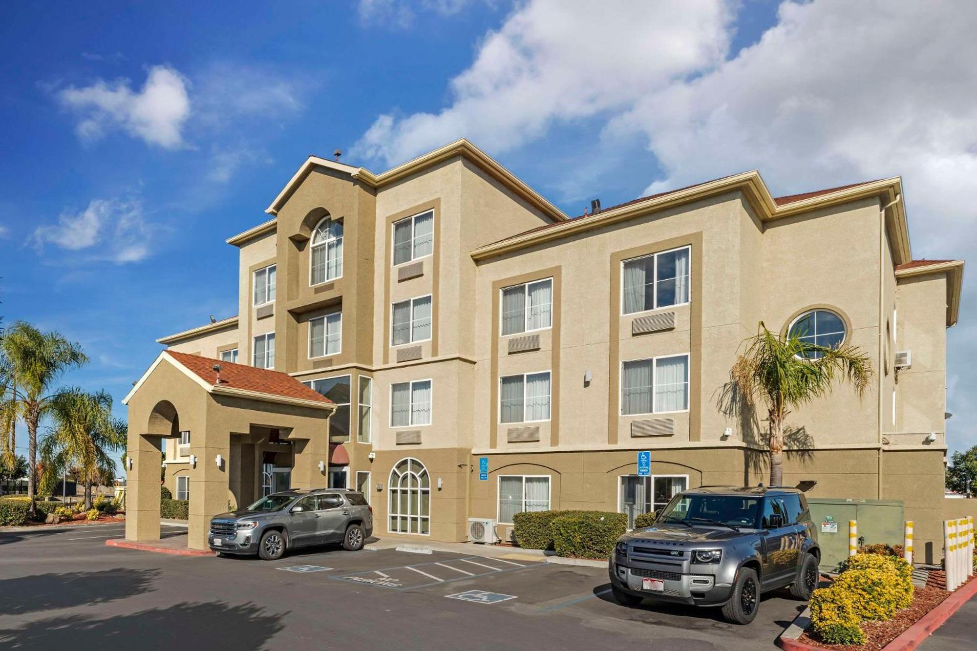 Comfort Inn Lathrop Stockton Airport Dış mekan fotoğraf